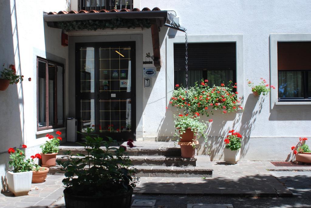 Albergo Alla Valle Di Banne トリエステ エクステリア 写真