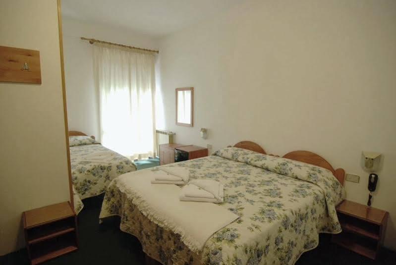 Albergo Alla Valle Di Banne トリエステ エクステリア 写真